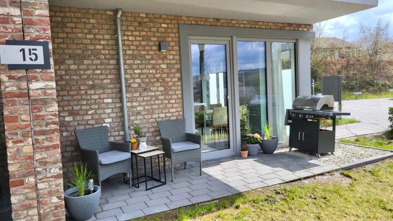 Feriendomizil Moehne Mit Seeblick Und Sauna Möhnesee Eksteriør billede
